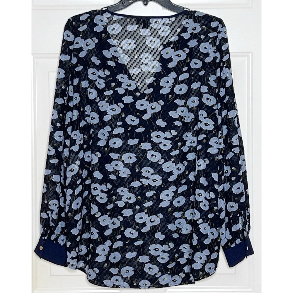 Jones New York Blue Floral V-Neck Blouse - Size L - Picture 2 of 3